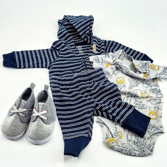 Striped Navy and Gray Hoodie And Pants With Grey Onesi Shirt And A Pair Of Shoes - Picture 4 of 7